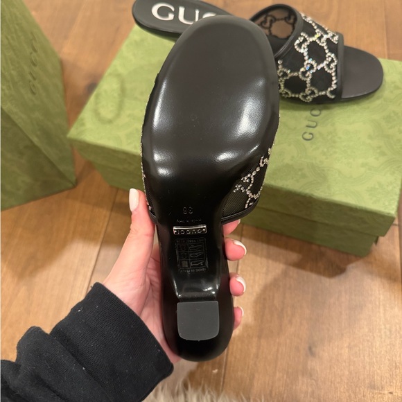 Authentic Gucci Heel - Picture 3 of 6